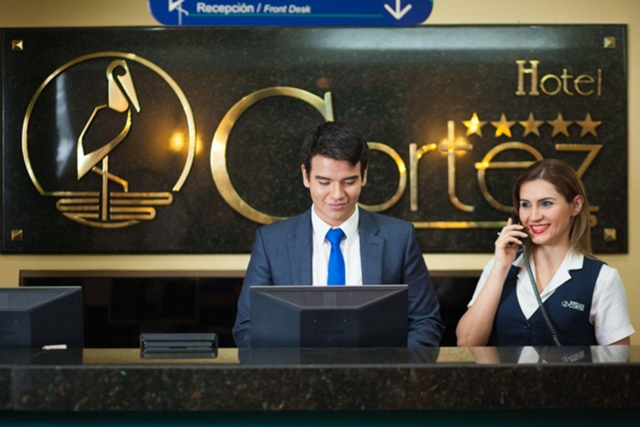 Hotel Cortez サンタ・クルス・デ・ラ・シエラ エクステリア 写真